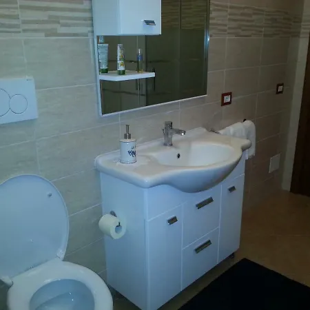 Chez-roby Rome
